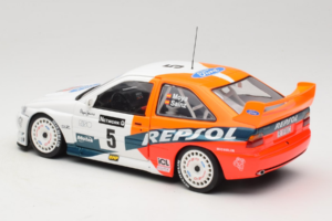 Ford Escort RS Cosworth Repsol #5 C. Sainz / L. Moya RAC Rally 1997 UT Models 1:18 39750 Metall – Bild 7 von 8