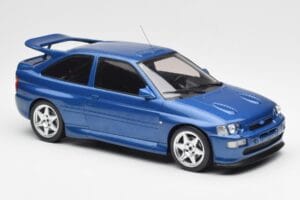Ford Escort RS Cosworth Blau IXO 1:18 18CMC180 Metall – Bild 4 von 6