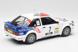 Ford Escort RS Turbo #7 Lotto Haspengouw Rally 1985 MCG 1:18 MCG18421 Metall – Bild 2 von 6