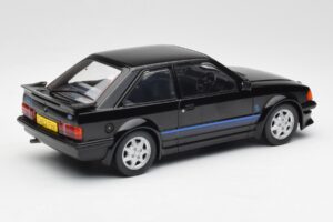 Ford Escort RS Turbo Privatwagen Prinzessin Diana Schwarz MCG 1:18 MCG18420 Metall – Bild 2 von 6