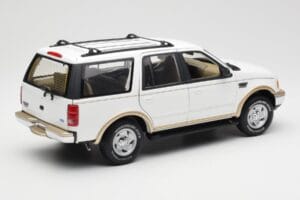 Ford Expedition Eddie Bauer Weiss UT Models 1:18 22712 Metall – Bild 3 von 8