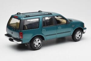 Ford Expedition XLT Grün Metallic UT Models 1:18 22717 Metall – Bild 3 von 8