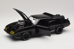 Ford Falcon XB Interceptor Mad Max 2 The Road Warrior AUTOart 1:18 72745 Metall – Bild 2 von 8