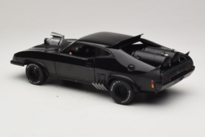 Ford Falcon XB Interceptor Mad Max 2 The Road Warrior AUTOart 1:18 72745 Metall – Bild 7 von 8