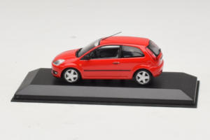 Ford Fiesta Mk5 2-Door Rot Minichamps 1:43 FIESTA004 Metall
