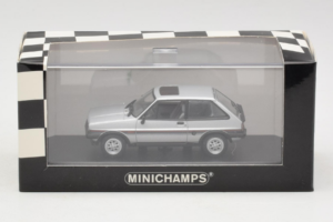 Ford Fiesta XR2 Silber Minichamps 1:43 400085160 Metall – Bild 4 von 4