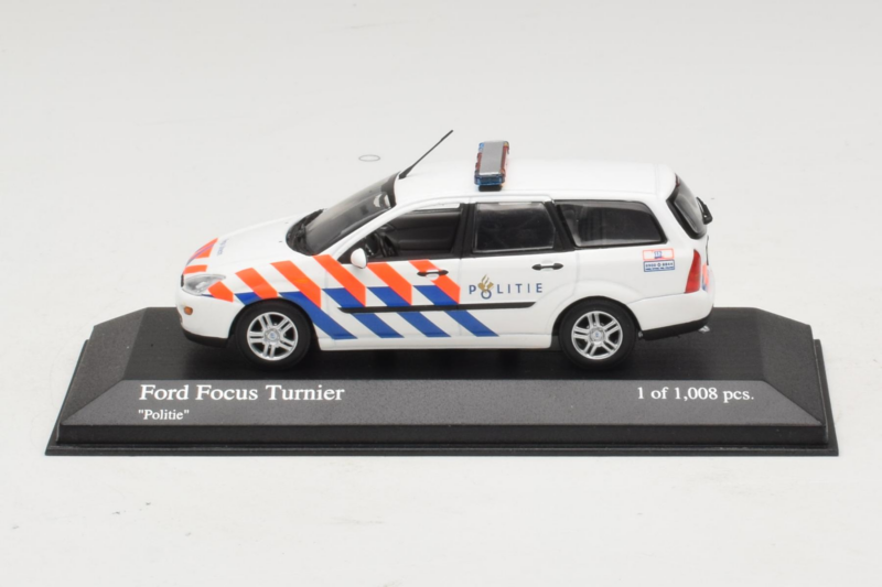 Ford Focus Turnier Politie Minichamps 1:43 430087092 Metall