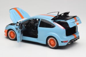 Ford Focus RS LM Classic Edition Gulf 1968 Ford GT40 Tribute Minichamps 1:18 100080068 Metall – Bild 5 von 8