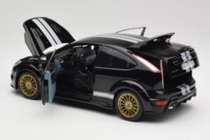 Ford Focus RS LM Classic Edition Panther Black 1966 Ford Mk II Tribute Minichamps 1:18 100080066 Metall – Bild 5 von 8