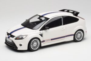 Ford Focus RS Mk2 LM Classic Weiss Mk IIb Tribute Minichamps 1:18 100080167 Metall