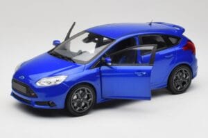 Ford Focus ST Mk2 Blue Metallic Minichamps 1:18 110082001 Metall – Bild 2 von 8