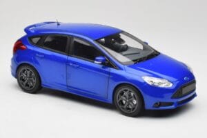 Ford Focus ST Mk2 Blue Metallic Minichamps 1:18 110082001 Metall – Bild 6 von 8