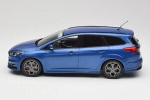 Ford Focus ST Turnier Mk3 Blau MCG 1:18 MCG18465 Metall – Bild 3 von 6
