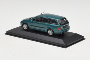 Ford Focus Mk1 Turnier Grün Minichamps 1:43 FOCUS003 Metall – Bild 3 von 5