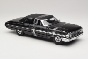 Ford Galaxie 500 Men in Black 3 Movie GreenLight 1:18 15301 Metall – Bild 4 von 6