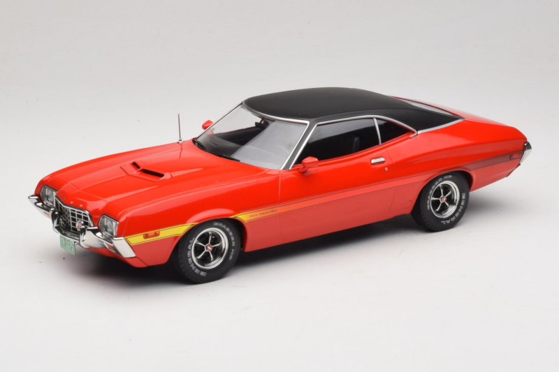 Ford Gran Torino Sport Rot IXO 1:18 18CMC263 Metall