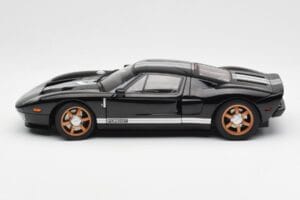 Ford GT Schwarz Mit Weissen Streifen AUTOart 1:18 73023 Metall – Bild 4 von 8