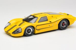 Ford GT40 Mk IV Gelb 1967 Shelby Collectibles 1:18 31414S Metall