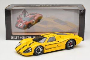 Ford GT40 Mk IV Gelb 1967 Shelby Collectibles 1:18 31414S Metall – Bild 8 von 8