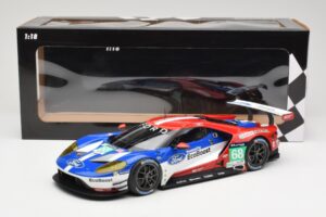 Ford GT GTE #68 D. Muller / J. Hand / S. Bourdais Chip Ganassi Racing LMGTE Pro 24 Hours of Le Mans 2016 Winner Minichamps 1: – Bild 6 von 6