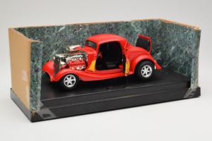 Ford High Tech Rot mit Flamme American Muscle 1:18 7726 Metall – Bild 2 von 4