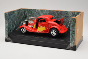 Ford High Tech Rot mit Flamme American Muscle 1:18 7726 Metall – Bild 3 von 4