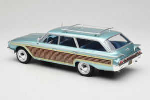Ford Country Squire Blau MCG 1:18 MCG18049 Metall – Bild 5 von 6