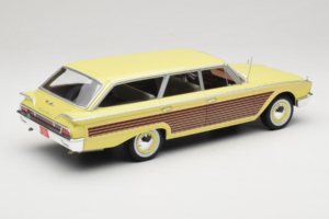 Ford Country Squire Gelb MCG 1:18 MCG18048 Metall – Bild 2 von 6