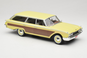 Ford Country Squire Gelb MCG 1:18 MCG18048 Metall – Bild 4 von 6