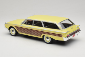 Ford Country Squire Gelb MCG 1:18 MCG18048 Metall – Bild 5 von 6