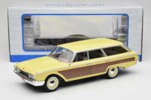 Ford Country Squire Gelb MCG 1:18 MCG18048 Metall – Bild 6 von 6
