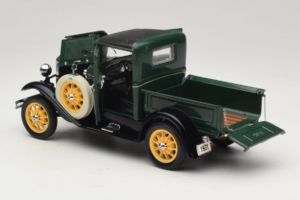 Ford Model A Pickup Valley Green Motor City 1:18 40003 Metall – Bild 5 von 8
