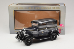 Ford Model A Tudor Police Car Motor City 1:18 43008 Metall – Bild 6 von 6