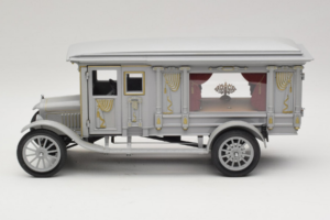 Ford Model T Ornate Carved Hearse Precision Miniatures 1:18 PMSC-07G Metall – Bild 4 von 8
