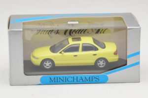 Ford Mondeo Mk1 Citrus Yellow Minichamps 1:43 MIN0821001 Metall – Bild 4 von 4