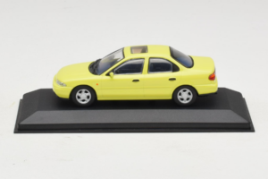 Ford Mondeo Mk1 Citrus Yellow Minichamps 1:43 MIN0821001 Metall