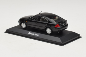 Ford Mondeo Mk3 Schwarz Minichamps 1:43 MONDEO004 Metall – Bild 3 von 4