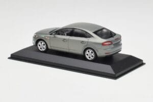 Ford Mondeo Mk3 Sedan Grau Metallic Minichamps 1:43 IND403086003 Metall – Bild 3 von 4