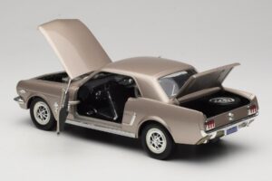 Ford Mustang 1964 1/2 Silber Mira 1:18 6127 Metall – Bild 5 von 8