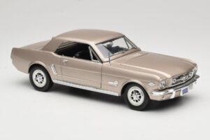 Ford Mustang 1964 1/2 Silber Mira 1:18 6127 Metall – Bild 6 von 8