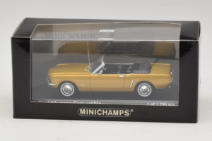 Ford Mustang Cabriolet Gold Minichamps 1:43 400082432 Metall – Bild 4 von 4