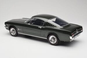 Ford Mustang Fastback Ivy Green Otto 1:12 G079 Resin – Bild 5 von 6