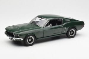 Ford Mustang GT Bullitt Grün AUTOart 1:18 72812 Metall