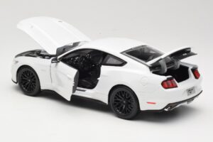 Ford Mustang GT S550 Weiss Maisto 1:18 31197 Metall – Bild 5 von 8