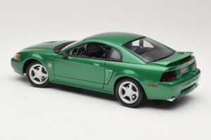 Ford Mustang GT SN95 Grün Maisto 1:18 50326 Metall – Bild 7 von 8