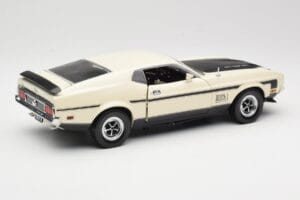 Ford Mustang Mach 1 Weiss Sun Star 1:18 3602 Metall – Bild 3 von 8