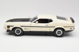 Ford Mustang Mach 1 Weiss Sun Star 1:18 3602 Metall – Bild 4 von 8