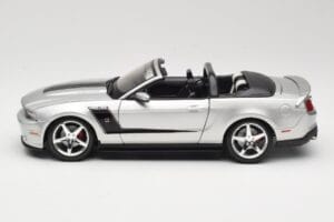 Ford Mustang S197 Roush 427R Cabriolet Silber Maisto 1:18 31669 Metall – Bild 4 von 8