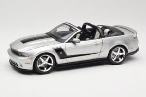 Ford Mustang S197 Roush 427R Cabriolet Silber Maisto 1:18 31669 Metall