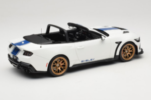 Ford Mustang S650 Shelby Super Snake Oxford White GT Spirit 1:18 GT572 Resin – Bild 2 von 6